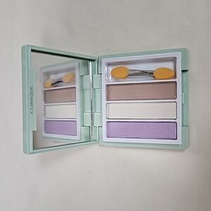Clinique High Impact Eyeshadow.
